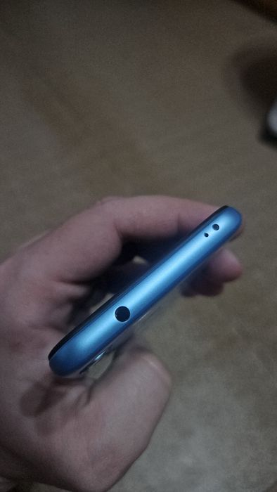 Xiaomi Mi A2 Lite (4/64)