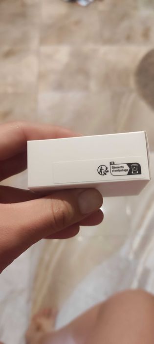 Слушалки за Apple