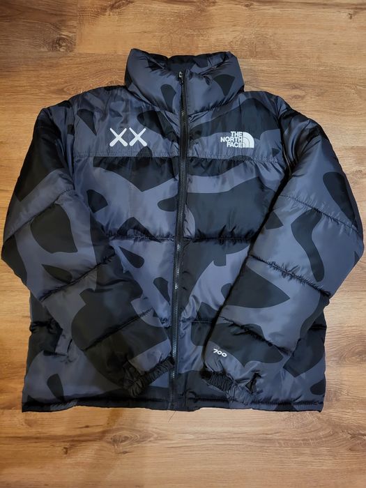 The North Face x Kaws Nuptse Puffer  / Geaca XL iarna toamna