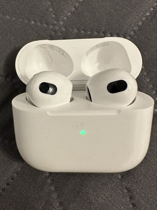 Airpods generatia 3