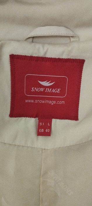 Женская куртка в отличном состоянии, размер 48