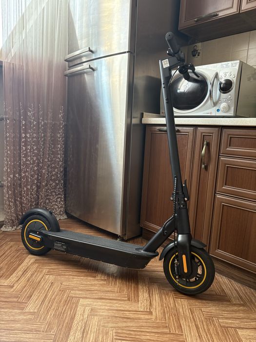 Электросамокат новый