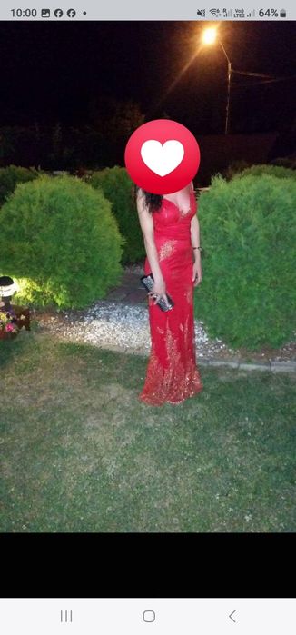 Rochie eleganta rosie cu pietricele sclipitoare