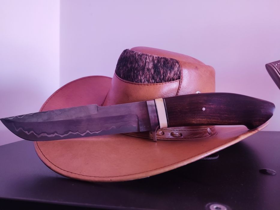 Cuțit vânătoare/handmade oțel M398