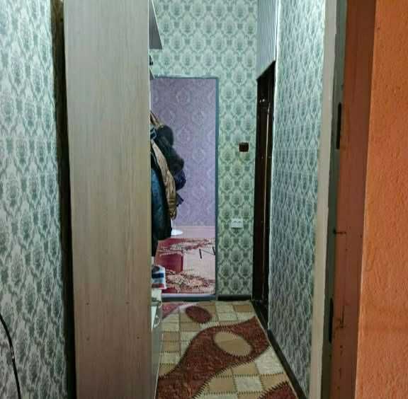 Продам 2 в 3-х комнатную на Кадышева. Яшнабадский район