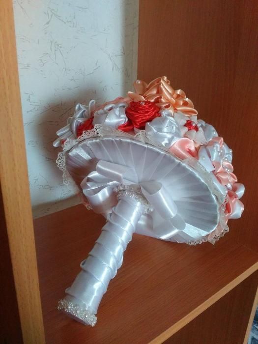 Булчински букет от САТЕН