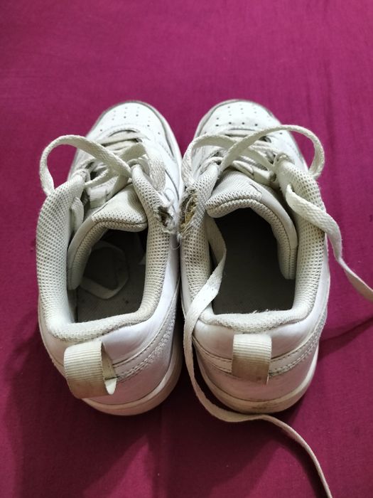 Adidași Nike mărimea 38,5