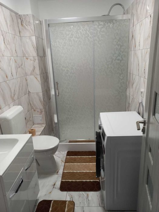 Inchiriez apartament 2 camere