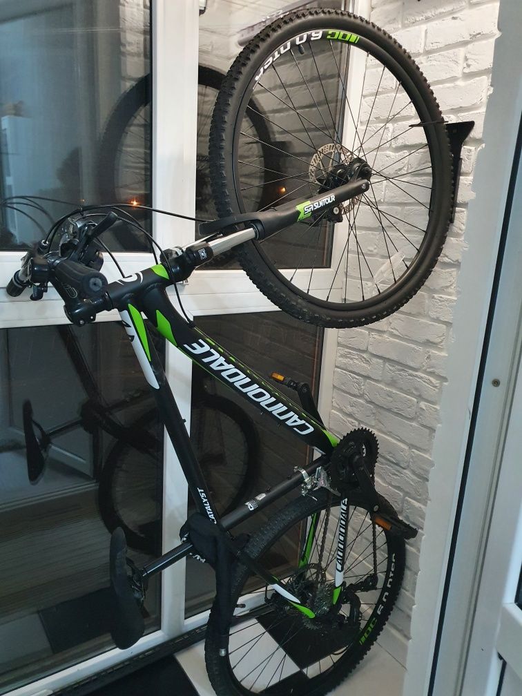 Горный велосипед Canondale Catalyst 3, M, черно-зеленый