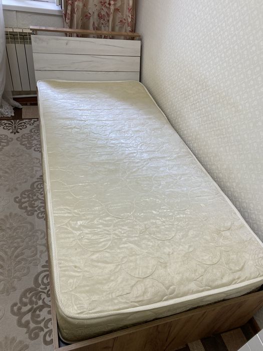 Продам кровать односпальная
