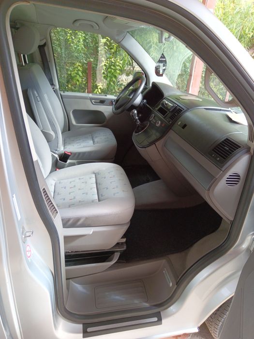 Volskwagen T5 Miltivan 2.5tdi 6 trepte