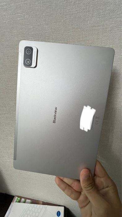Планшет Blackview Tab 12 + клавиатура