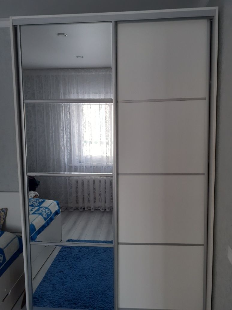 Продам шкаф купе