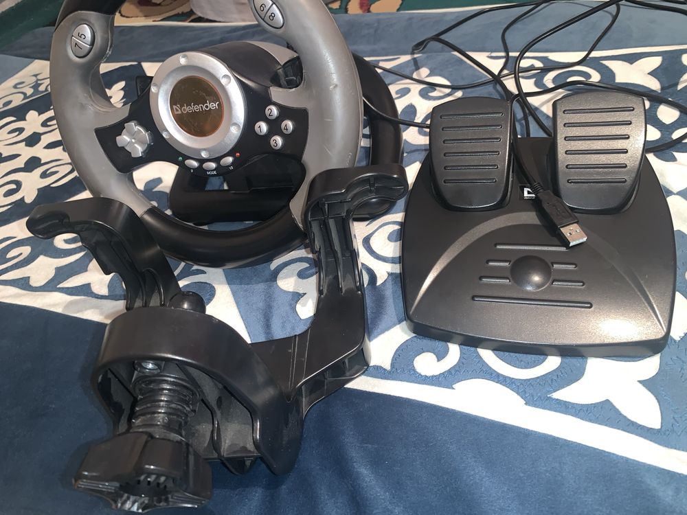 Продам игровой руль