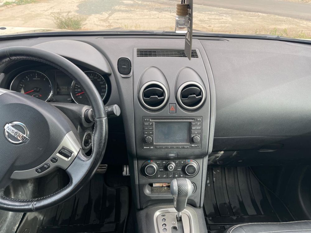 Nissan Qashqai +2 full 150 cp