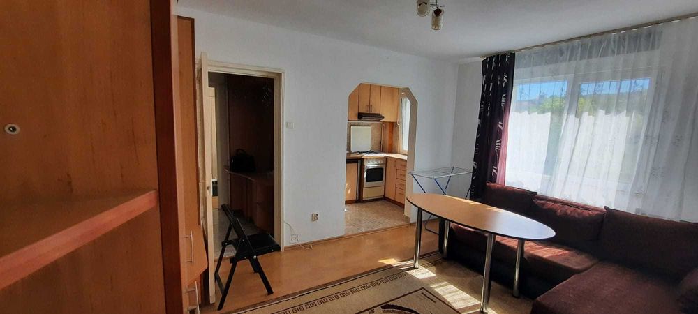 PF închiriez apartament cu 3 camere semidecomandat 48mp Mănăștur