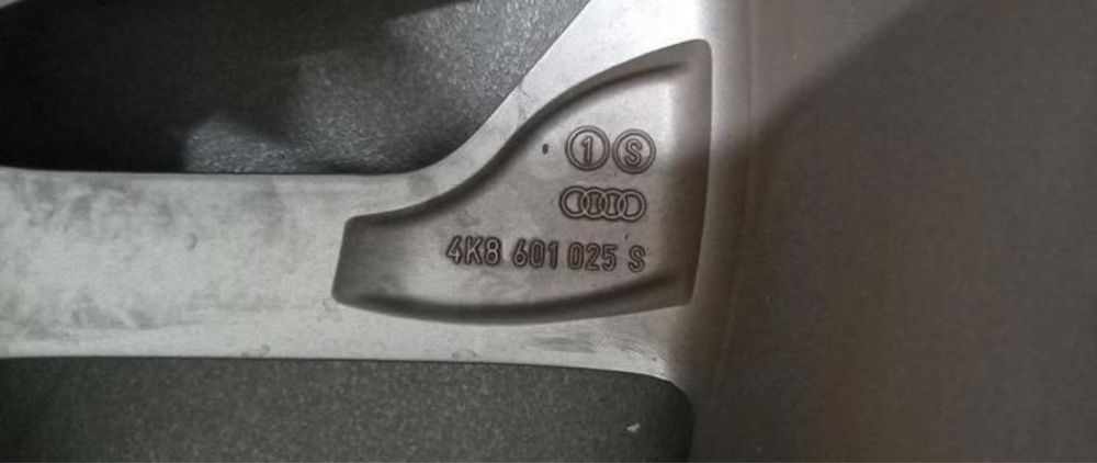 Ауди джанти 21 цола Оригинални