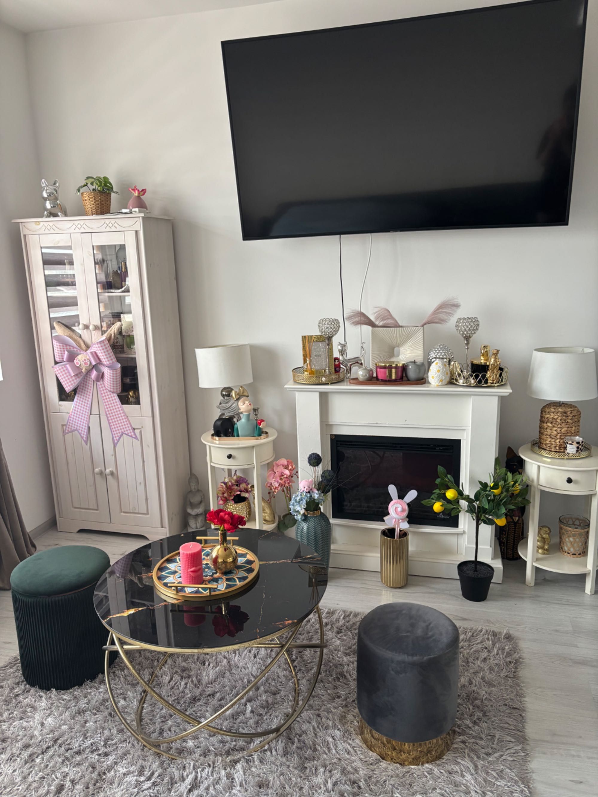Apartament 3 camere in vila+curte