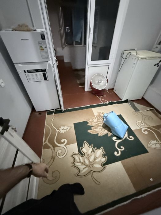Сергили 5 да метро олдида 2- хонали уй