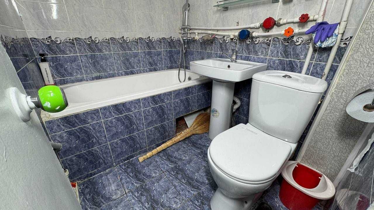 Заканал 27-мактаб 2 хонали квартира сотилади. ID: 1271