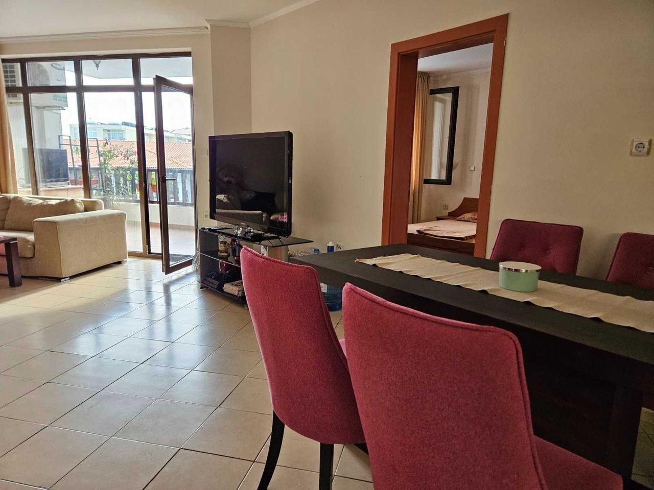 Продава се Тристаен апартамент в к.к. Слънчев бряг - 119 кв.м за 386 €/кв.м - Снимка #2
