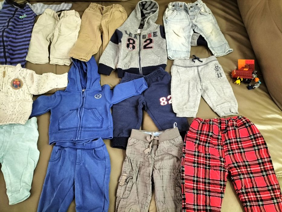 Lot 12 buc hainute 4-6 luni