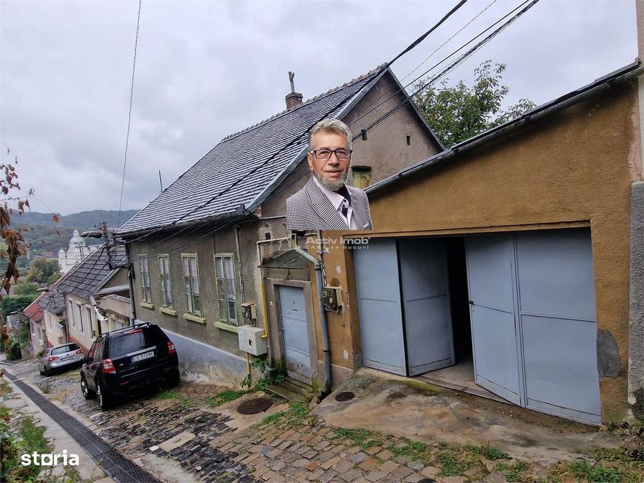 Resita Casa cu Garaj