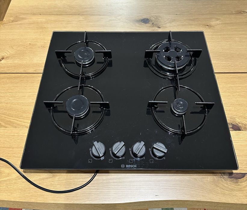 Plita incorporabila Bosch PNH6B6B10, Gaz, 4 arzatoare, utilizata