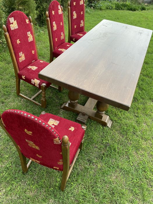 Френска трапезна маса от масивен дъб 210/90/ 74 + 4 стола