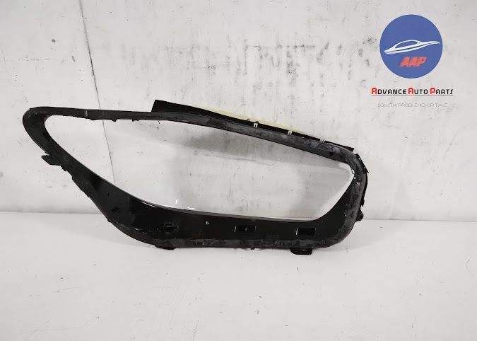 Ляв фар стъкло / Lqv far styklo Mercedes-Benz B-Class W247 Осигуряваме