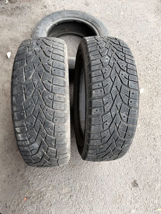 Дөнгелек сатылады.Продам шины