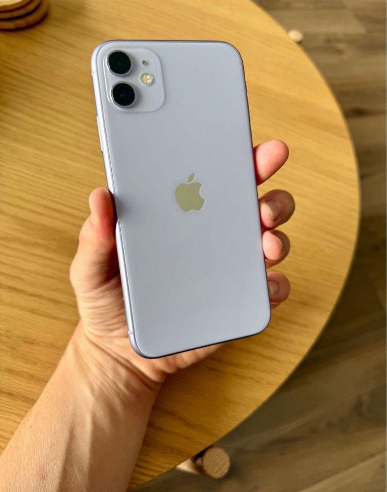 Vând iphone 11 Purple
