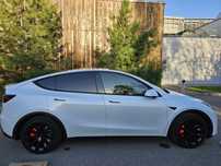 Vand Tesla Model Y Long Range Acc Boost 2023 Berlin