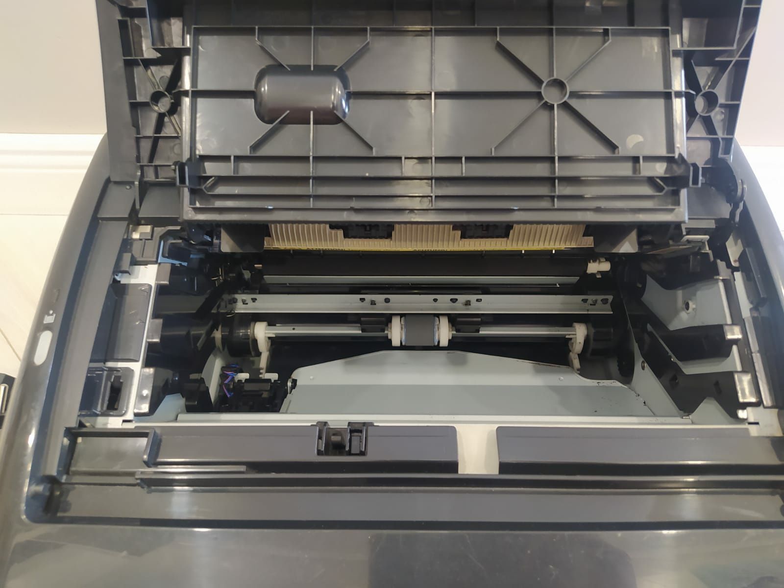 Лазерный принтер Canon lbp 3010b