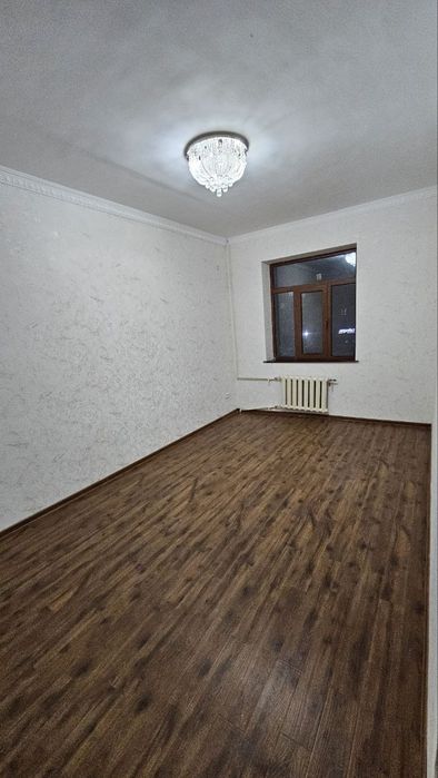 1 xonali 3 etaj 35kv.m 5 etajlik konechka qizil kirpich dom ikkilamchi