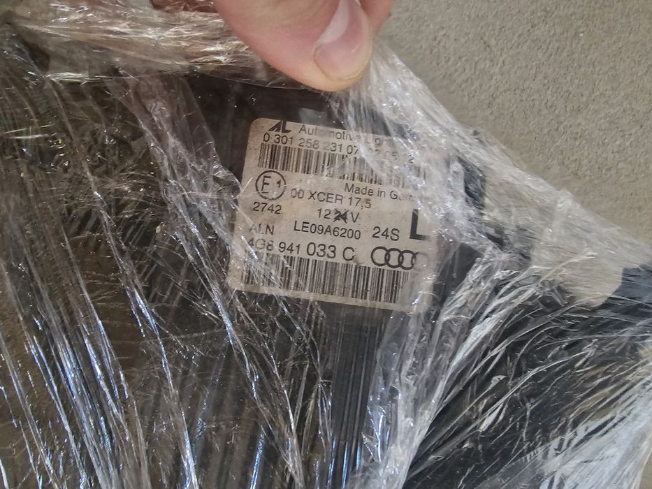 Faruri audi a7 4g8 941 033