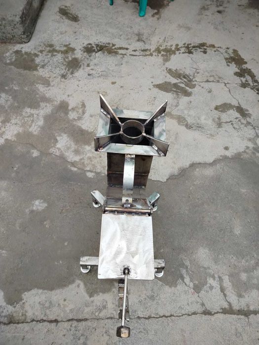 Vând sobă tip ,,rachetă"