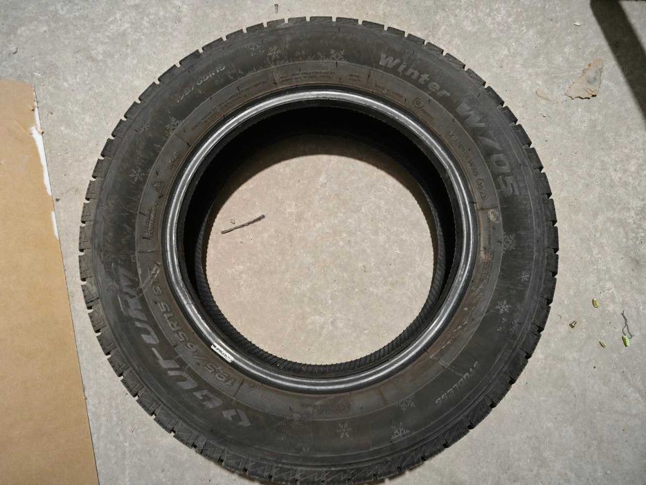Зимняя резина 195/65/15