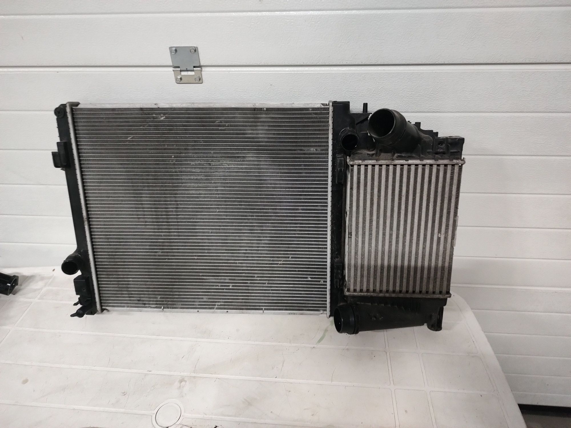 Radiator apa, clima ac, intercular , cutie , trager koleos 2 2017-2020