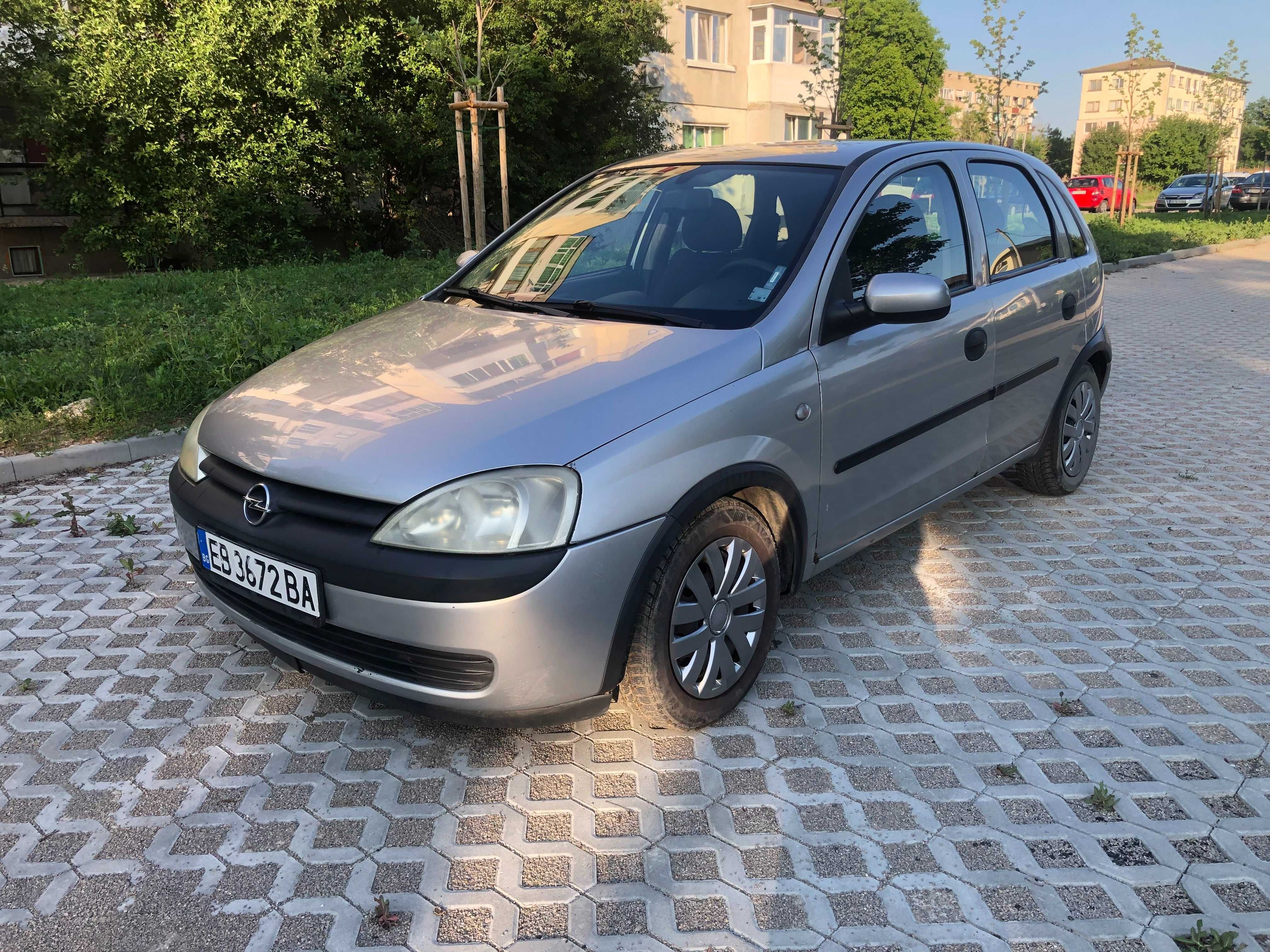 Opel Corsa C 1.2 2002г. Бензин