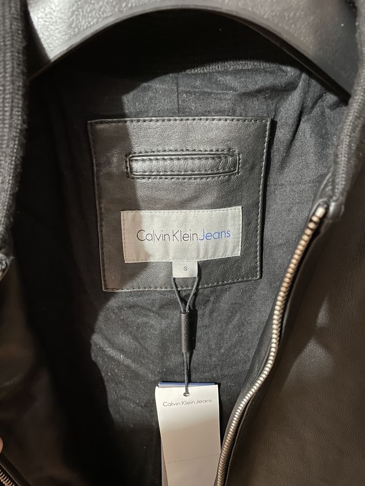 Geaca din piele naturala Calvin Klein