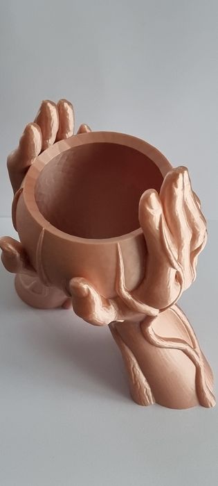 Ghiveci realizat prin tehnica de printare 3D