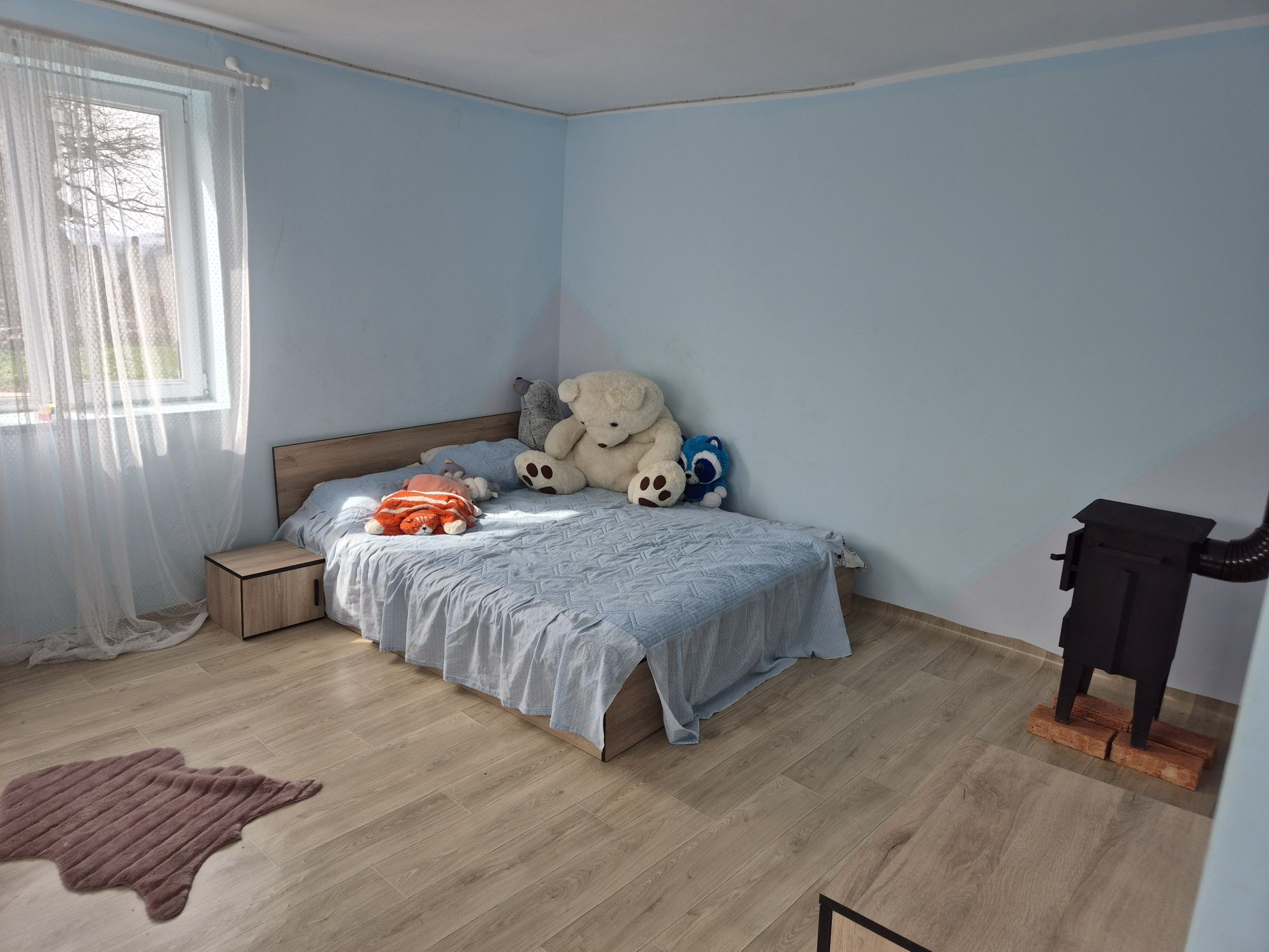 Casă cu anexe, perfectă pentru o viață liniștită la țară – Galpaia
