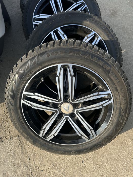 205/55/16 зимнии с диском Тойота Киа Хюндай