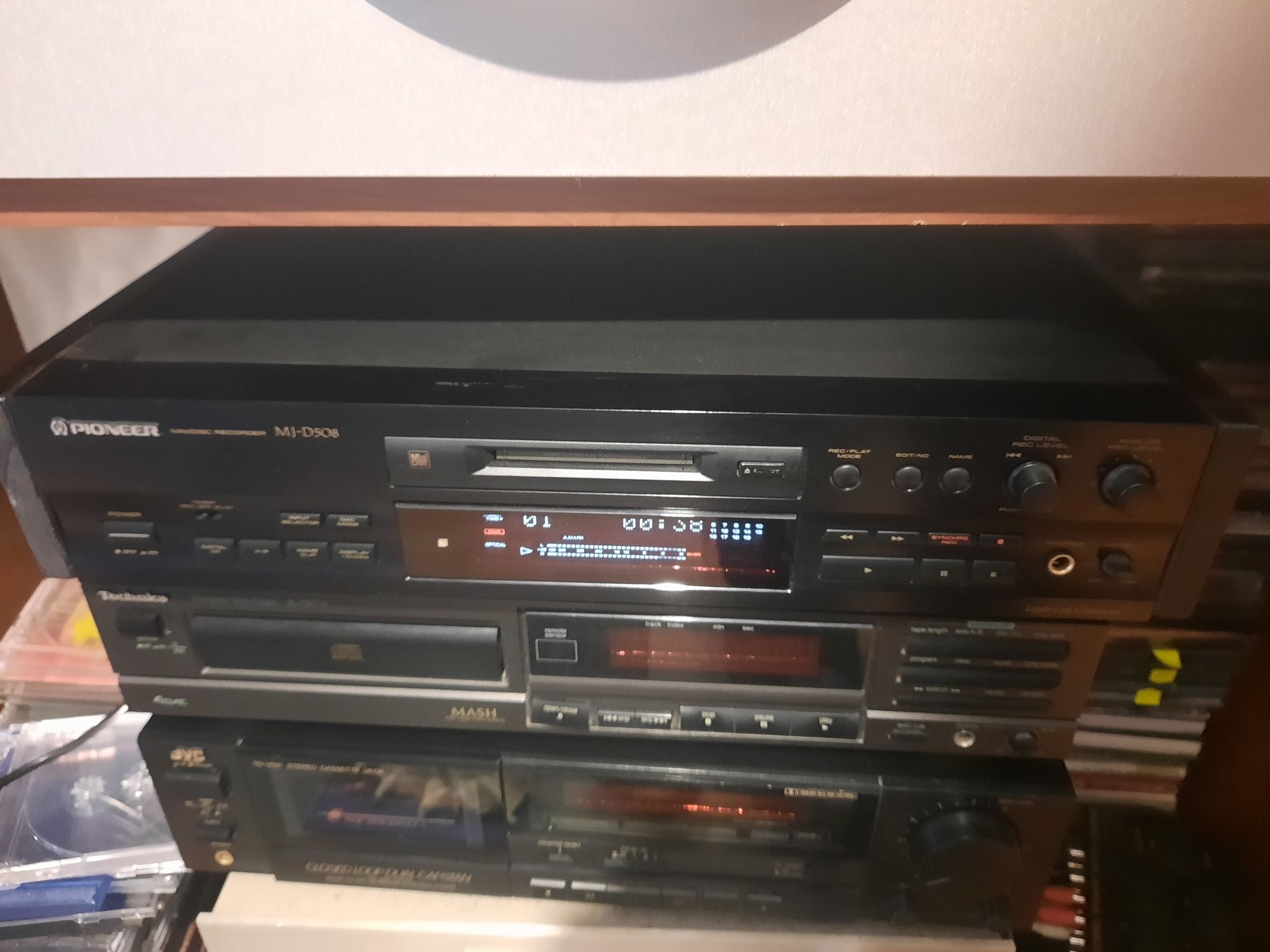 Pioneer MJ-D 508 minidisc recorder