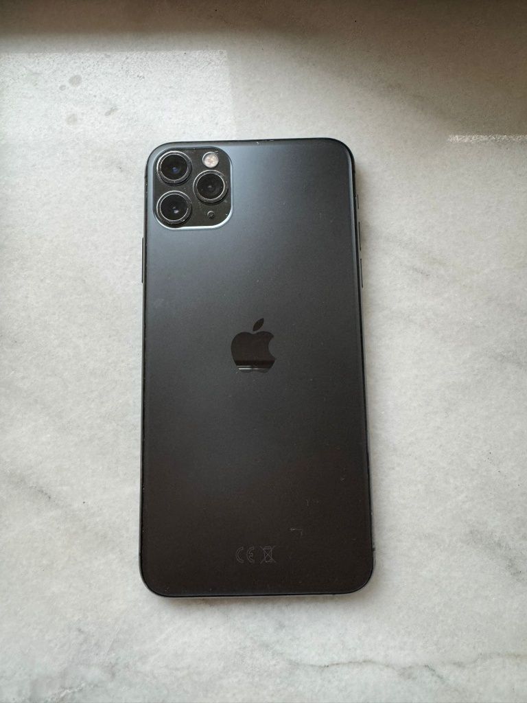 iPhone 11 Pro Max 512 GB
Telefonul