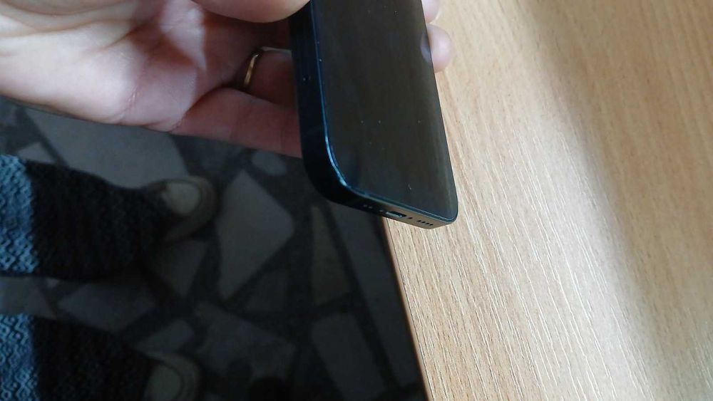 i Phone  13 mini