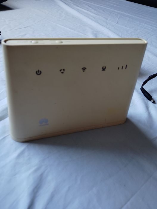 Ruter cu sim pentru internet