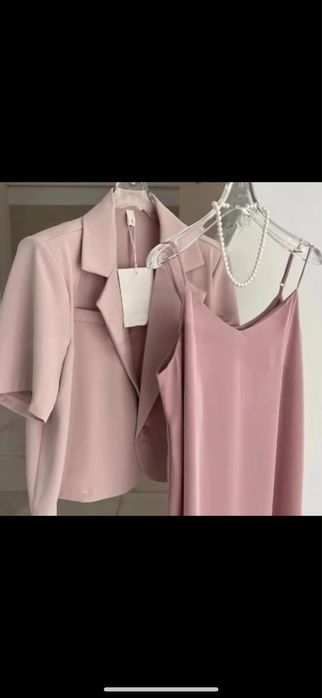 Продам платье с пиджаком