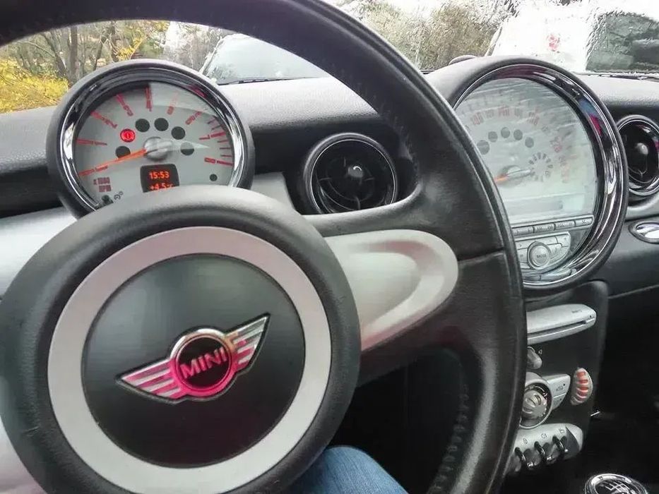Mini ONE Mini One 2010 • 1.6 Benzină • 165.000 km • Panoramic Roof • ITP 2026